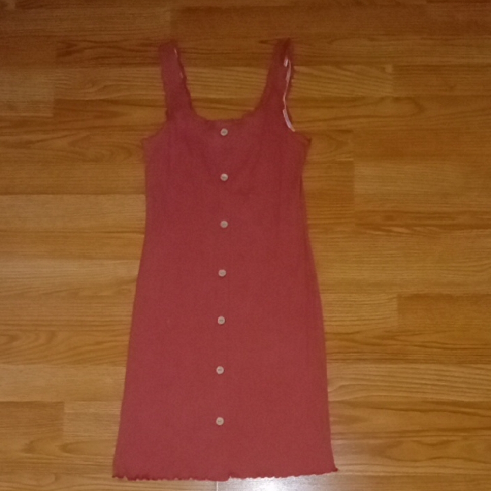 Elegant Sleeveless Button-Down Dress